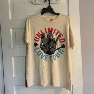 Red Hot Chili Peppers Unlimited Love Tour Graphic T-Shirt
